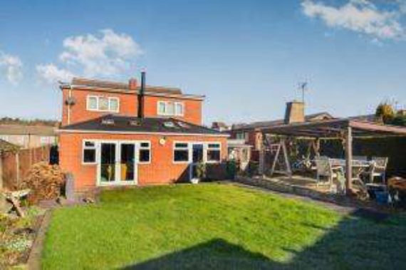 5 Bedroom Detached
